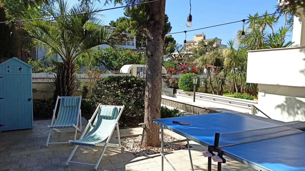Villa Mary Trani Exterior photo