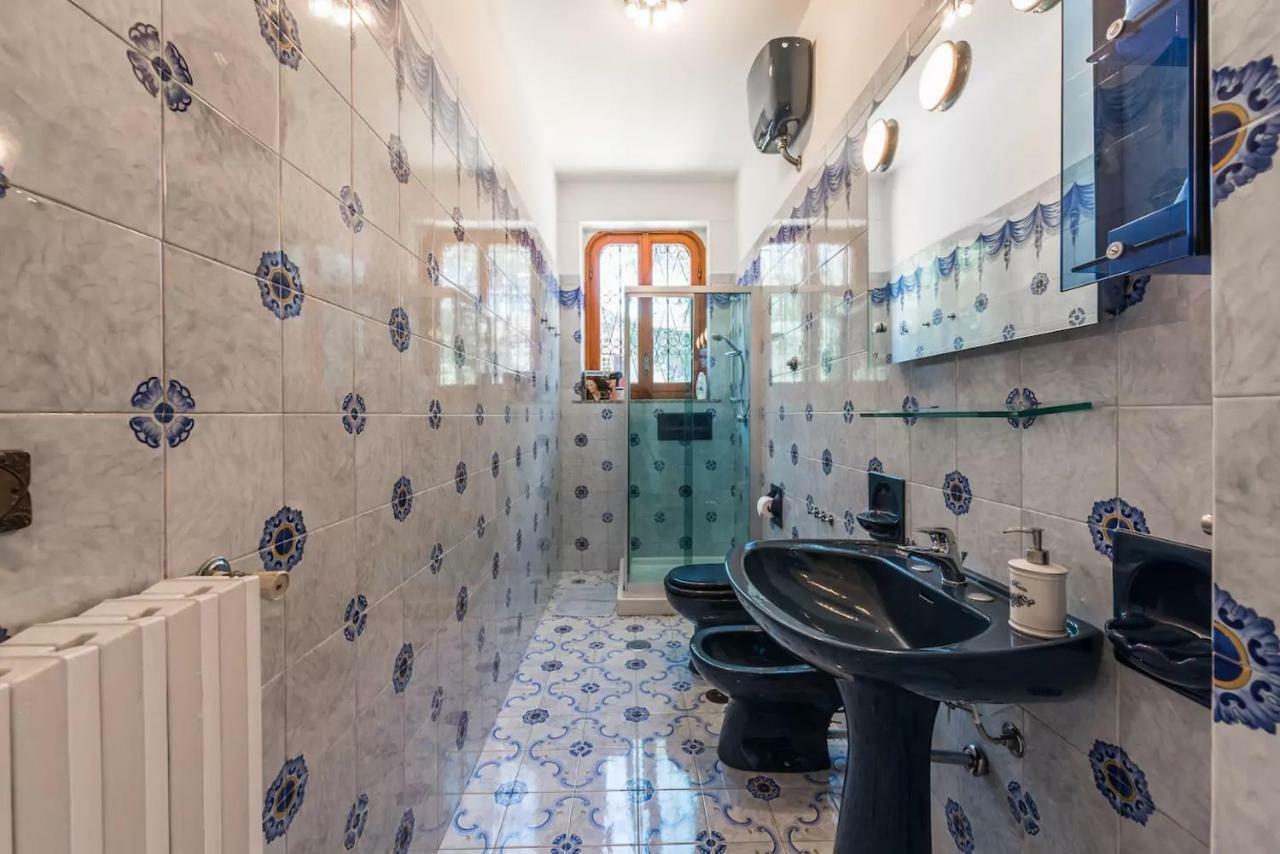 Villa Mary Trani Exterior photo